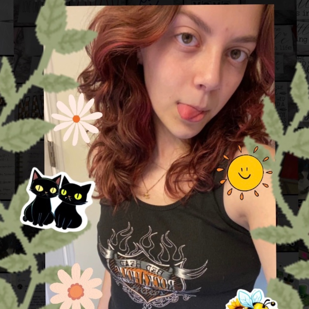 Meet your Posher, Adrianna